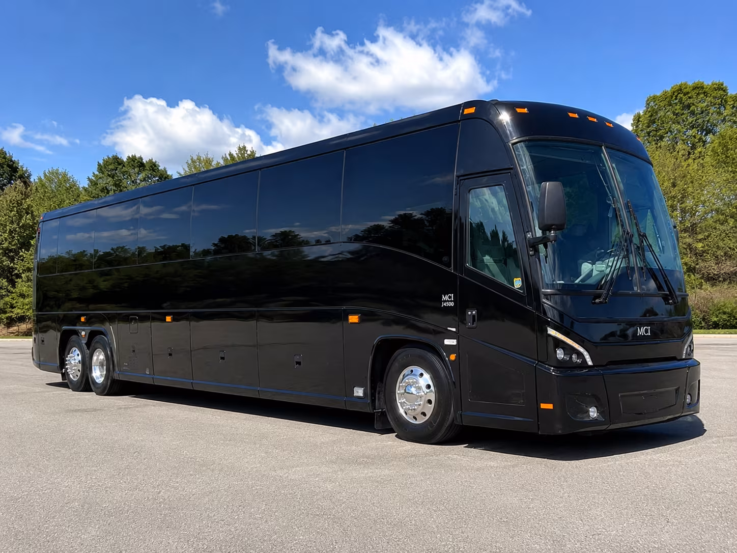 concert buses to crypto com arena and bmo stadium right up the 110
