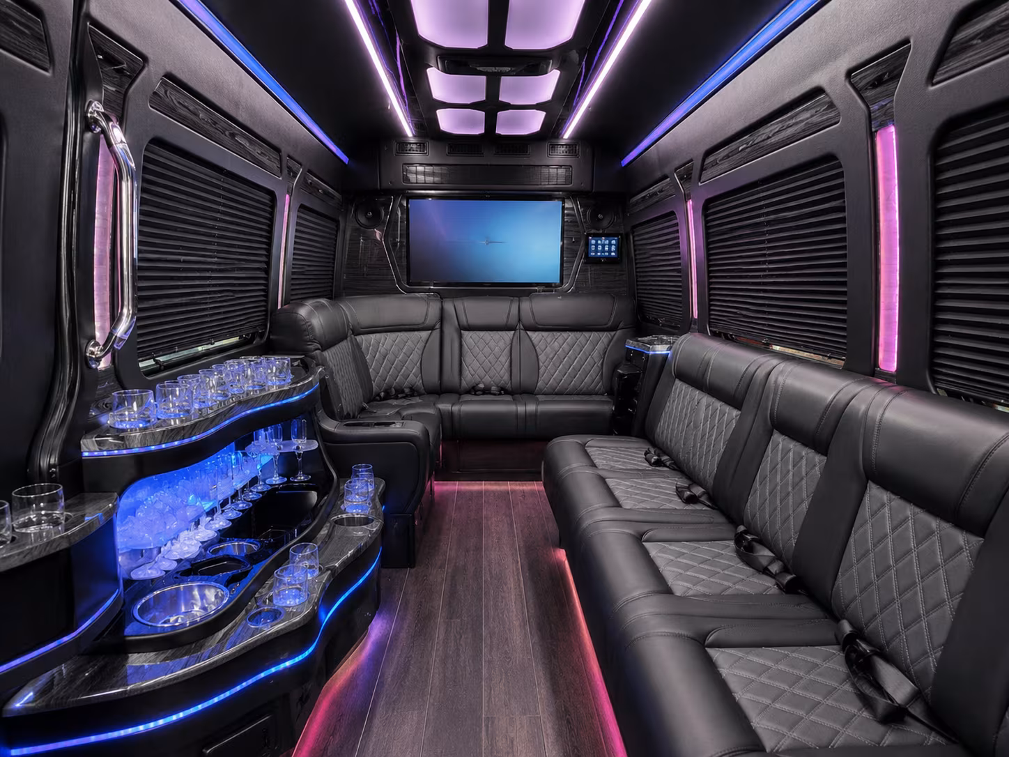 huntington park 40 passenger party bus