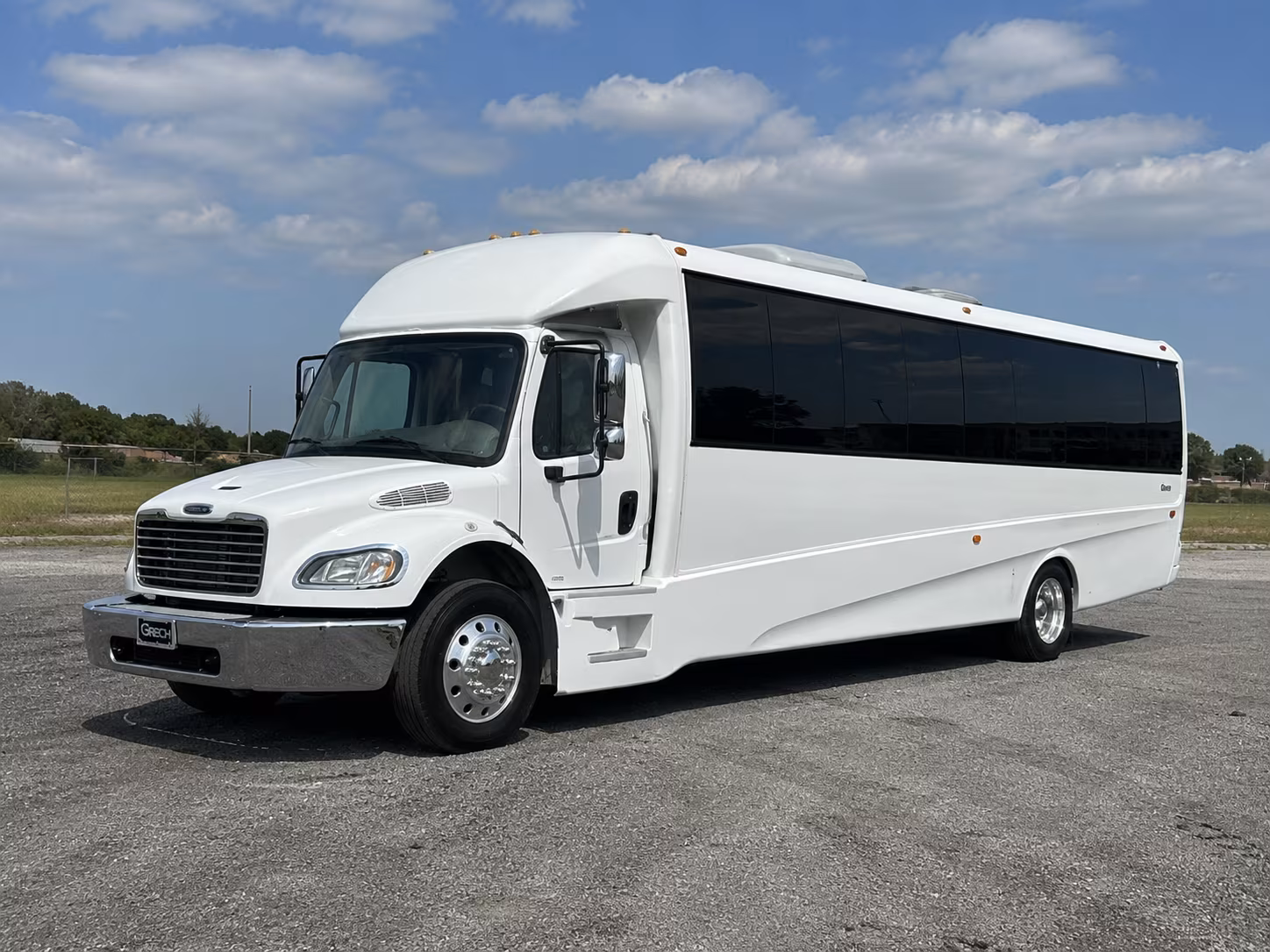 huntington park 50 passenger party bus