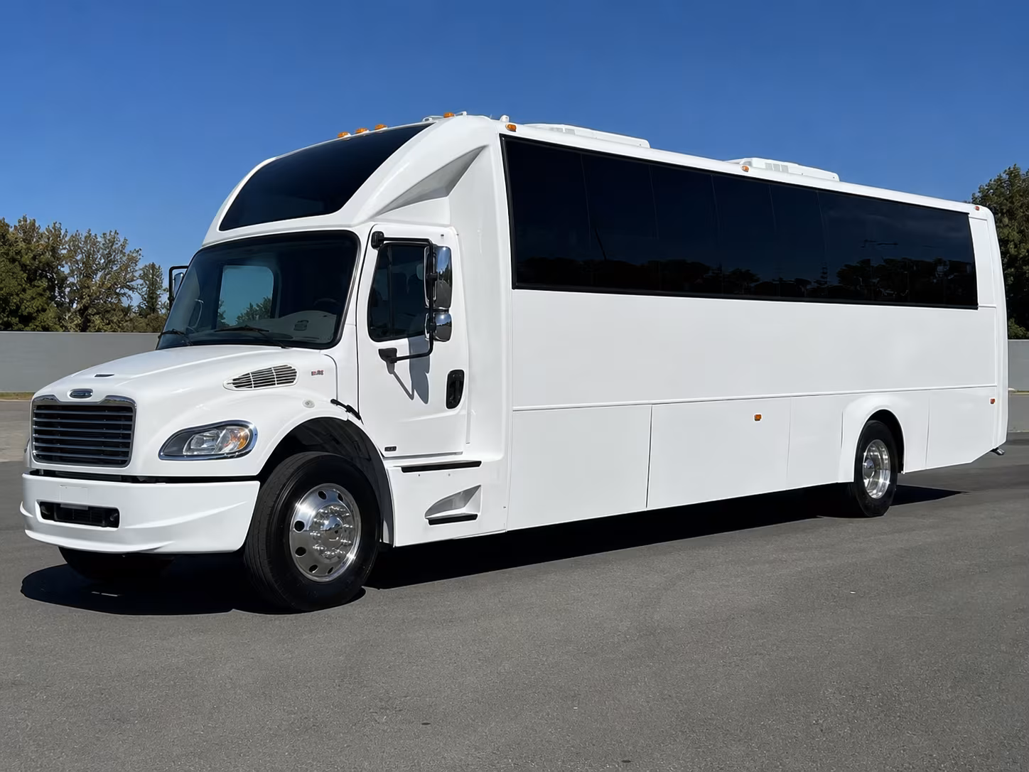 huntington park party bus