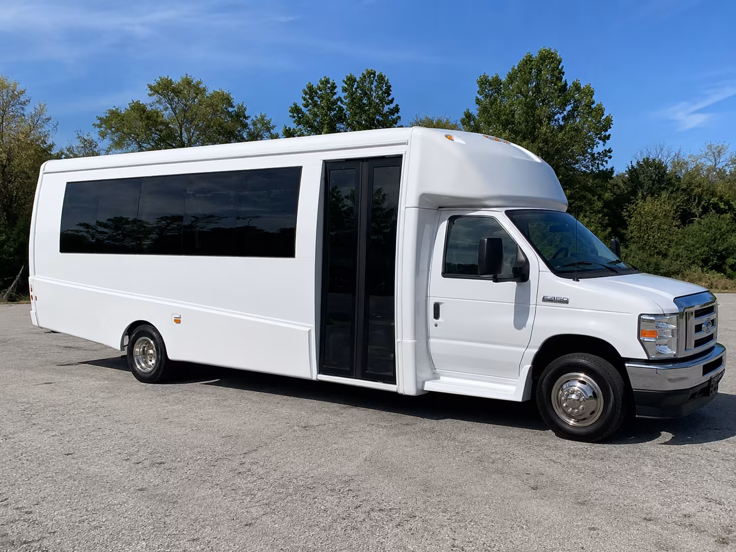party bus rentals for quinceaneras and milestone celebrations in huntington park