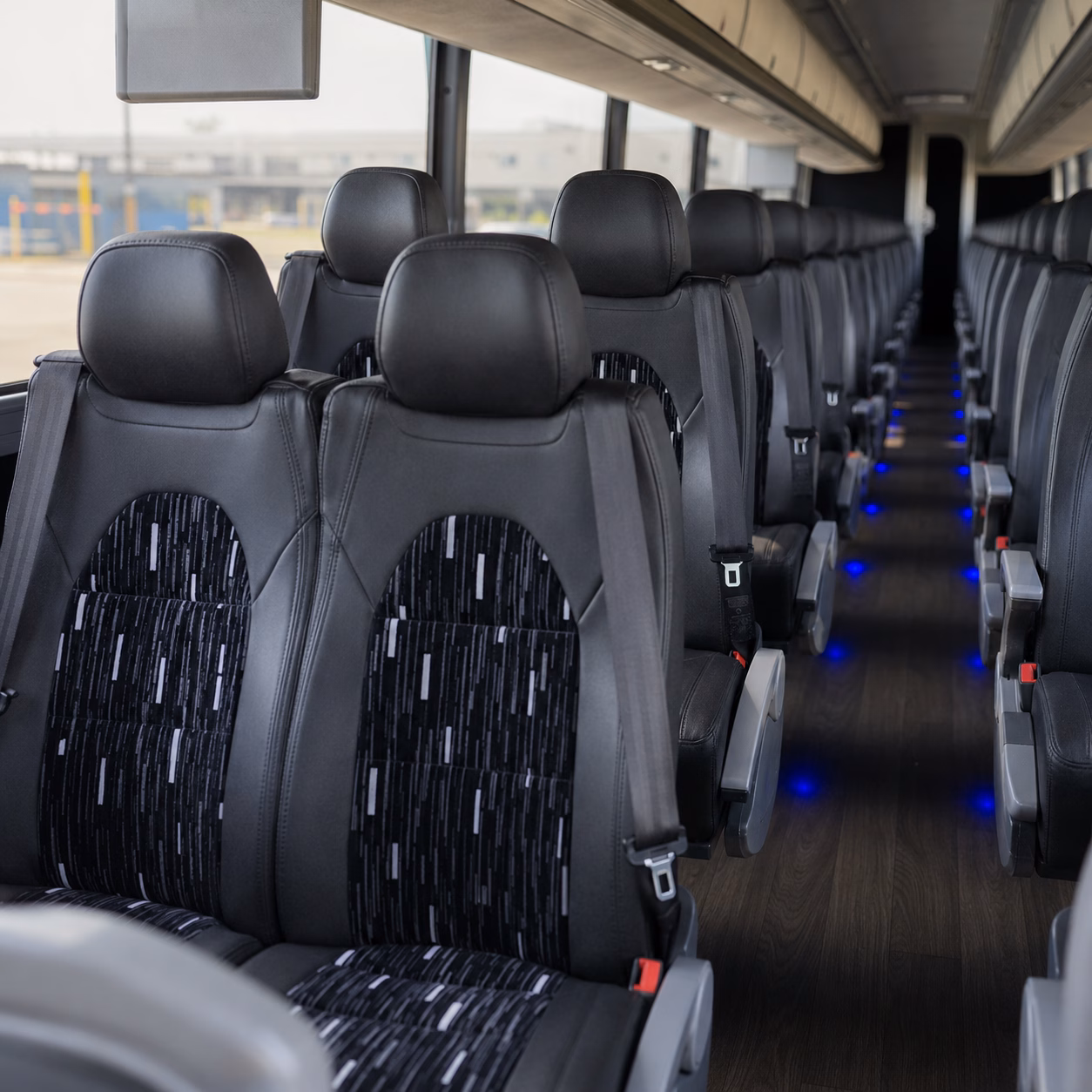 shuttle your wedding guests between downtown la hotels and your huntington park reception